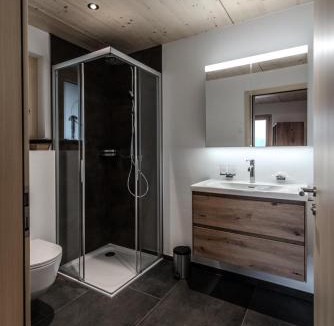 Ernen Apartment | Studio 47