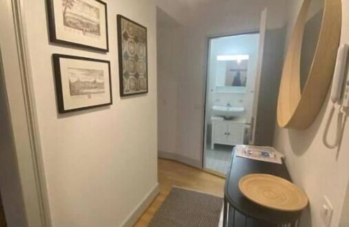 Breite Apartment | Studio Apartment – Modern Living with the Charm of an Old Building in Basel’s Breitequartier
