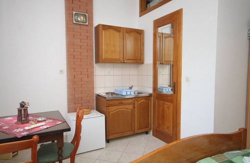 Zaklopatica Apartment | Studio flat near beach Zaklopatica, Lastovo (AS-8346-b)