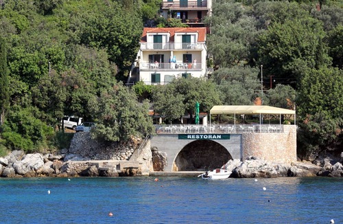 Molunat Apartment | Studio flat near beach Molunat, Dubrovnik (AS-3544-b)