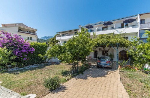Drvenik Apartment | Studio flat with balcony and sea view Drvenik Donja vala, Makarska (AS-9654-b)