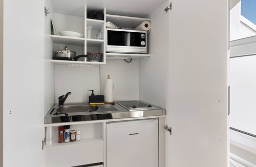 Gera Apartment | Studio 'Leviq' with Wi-Fi in Gera