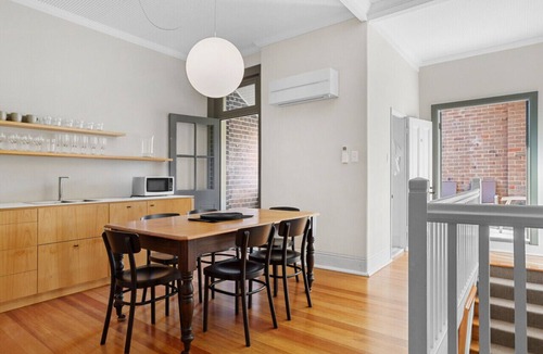 The Rocks House | Stylish heritage home The Rocks