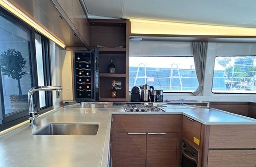 Pasalimani Boat Rental | Sun-Kissed Sailing Adventure in Islas Sarónicas