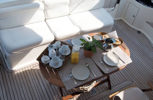 Alimos Boat Rental | Sun-Kissed Sailing Adventure in Islas Sarónicas
