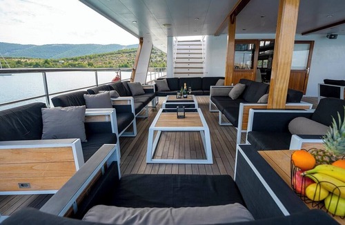 Split Boat Rental | Sun-Kissed Sailing Adventure in Split, Croatia