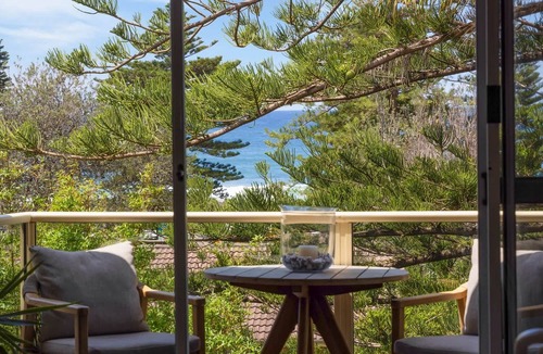 Newport Apartment | Sunrise Cove 2-Bed Apartment at Newport Beach
