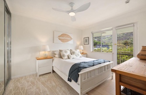 Newport Apartment | Sunrise Cove 2-Bed Apartment at Newport Beach