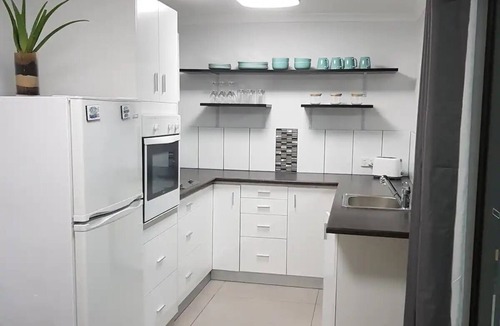 Meridan Plains House | Sunshine Coast Cozy Hideaway Caloundra