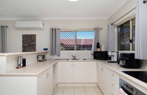 Rosslea Apartment | Sweet Retreat Rosslea