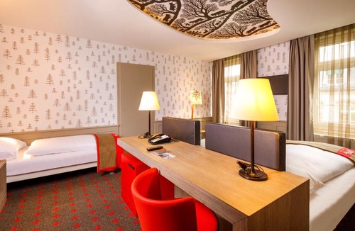 Hottingen Hotel | Swiss Night by Fassbind
