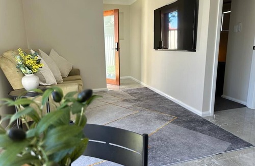 Kingswood Villa | Sydney Blue mountain Retreat