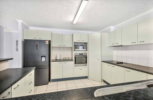 Mudjimba Apartment | The Beach Pad - Mudjimba