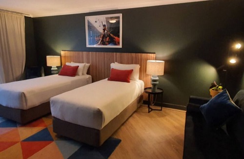 Bondi Beach Hotel | The BLUE Twin Suite