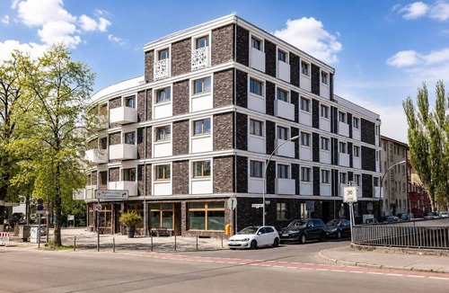 Schmargendorf Apartment | The Faces | Compact Studio | 305