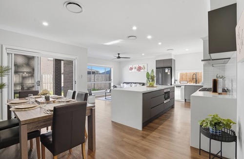 Gledswood Hills House | The Gledswood Estate | Luxury 7BR Residence & Entertainer’s Retreat