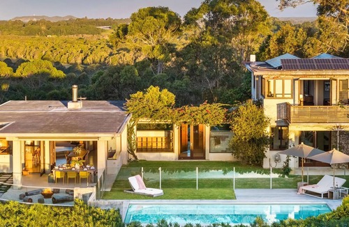 Myocum House | The Hill House Hinterland Haven