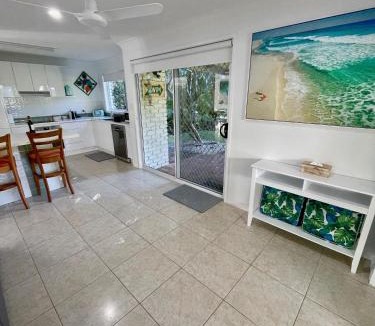 Pottsville House | The Palms Beach House