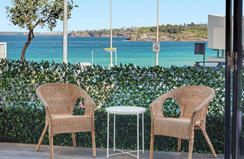 Bondi Beach Apartment | The Retreat: Beachfront View + Offstreet parking