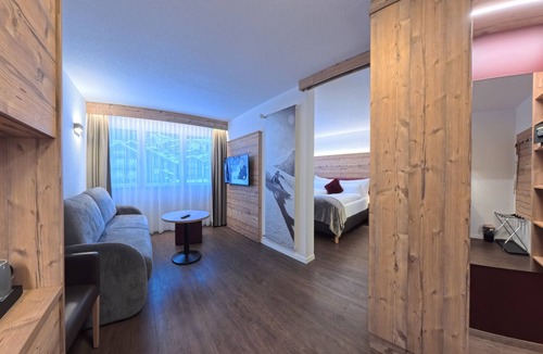 Leukerbad Hotel | Therme 51