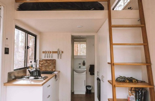 Wyee Cabin | Tiny Robinson - Lake Macquarie