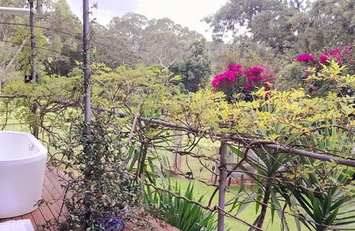 Grose Vale Cottage | Tranquil Farmstay Cottage KURRAJONG on acres pet friendly 1 hr Syd
