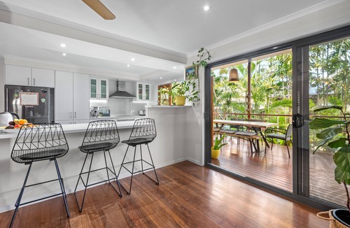 Redcliffe House | "Tranquil Hideaway in Central Redcliffe"