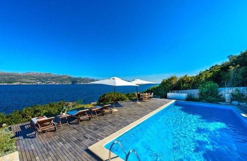 Kolocep Island Villa | Tranquil Kolocep Villa | 4 Bedrooms | Villa Kolocep Palazio | Stunning Sea View