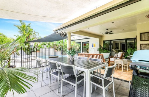 Palm Cove Villa | Tranquil Palm Cove Retreat with Heated Pool, Lush Gardens & Steps to the Beach