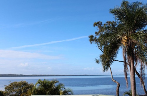 Gorokan House | Tuggerah lakefront 4 bed 2 bath home with stunning views