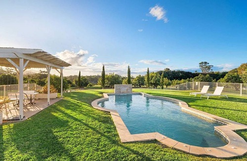 North Tamborine House | Tuscany on Tamborine - Luxury Retreat