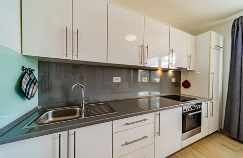 Viganj Apartment | Two bedroom apartment near beach Viganj, Pelješac (A-24663-a)