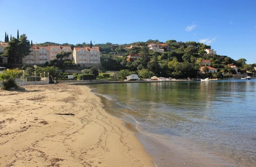 Kolocep Island Apartment | Two bedroom apartment with terrace Koločep, Elafiti (A-2182-a)