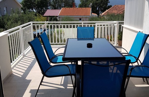 Kuciste Apartment | Two bedroom apartment with terrace and sea view Viganj, Pelješac (A-13241-c)