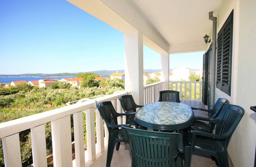 Orebic Apartment | Two bedroom apartment with terrace and sea view Orebić, Pelješac (A-10157-a)