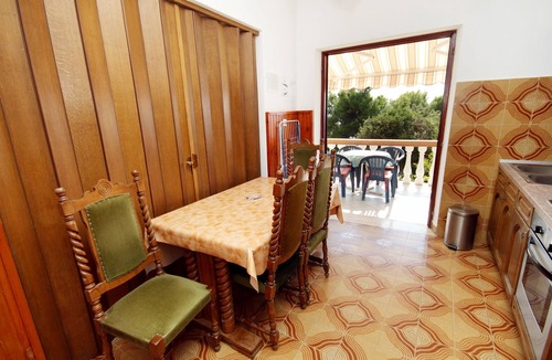 Zavalatica Apartment | Two bedroom apartment with terrace and sea view Zavalatica, Korčula (A-4453-b)