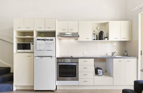 Kangaroo Point Apartment | Two Bedroom, Two Bathroom Loft Style - Free Wifi & Parking