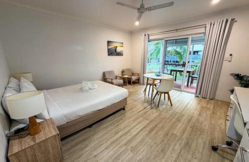 Dolphin Heads Apartment | U222 - The Serenity