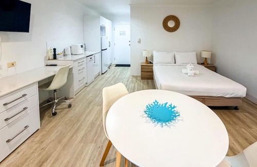 Dolphin Heads Apartment | U222 - The Serenity