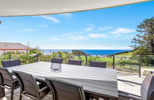Terrigal House | Unit 24 - 3 Bed Ocean View