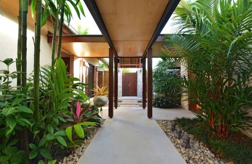Port Douglas Villa | Villa 3, Private Tropical Balinese Style Luxury Resort Home