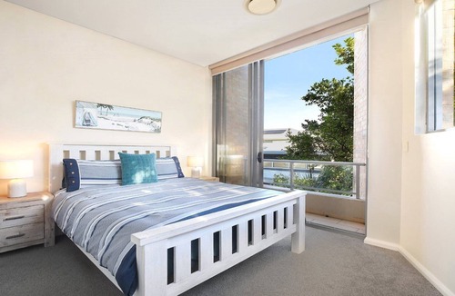 Blue Bay House | VILLA AQUA ONE | views, near beach | Accom Holidays