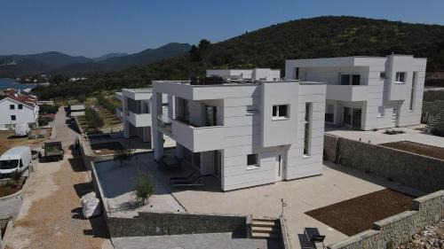 Drace Villa | Villa ELKO