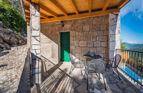 Stasevica Villa | Villa Lazini Dvori - Two Bedroom Stone House Villa with Private Pool