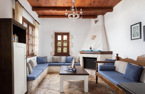 Megala Chorafia Villa | Villa Lithos by Your-Villa