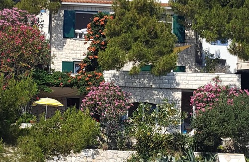 Klek Villa | Villa located directly at the sea