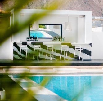 Perivolos Bed & Breakfast | Villa Markezinis