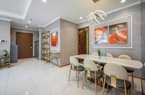 Hang Xanh Apartment | Vinhome Landmark 81 Suites apt