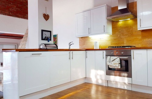 Prigradica House | Wonderful private villa for 6 people with private pool, A/C, WIFI, TV and terrace