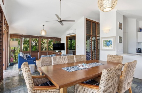 Wongaling Beach House | Wongalinga Absolute Beachfront Unit 9 1 Bed